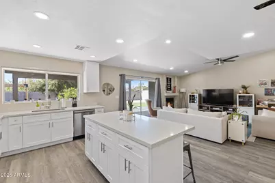 2210 E Edgewood Avenue, Mesa, AZ 85204 - Photo 11