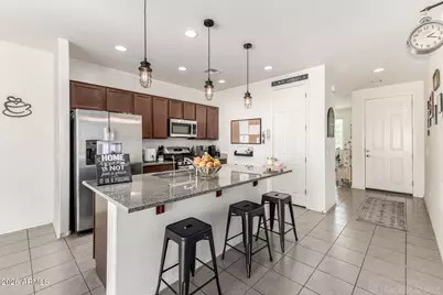 4390 W Kirkland Avenue, San Tan Valley, AZ 85144 - Photo 9