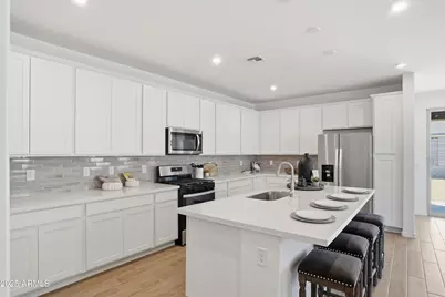 19311 W Valle Vista Way, Litchfield Park, AZ 85340 - Photo 3