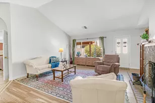 8158 E Fox St, Mesa, AZ 85207 - Photo 5