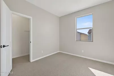 13480 N 157th Lane, Surprise, AZ 85379 - Photo 17