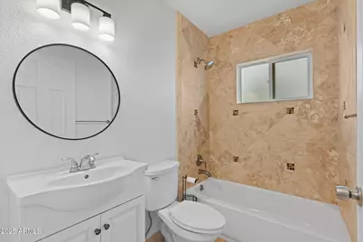 4020 N 44th Place, Phoenix, AZ 85018 - Photo 15