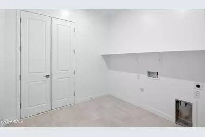 10218 S 21st Drive, Phoenix, AZ 85041 - Photo 25