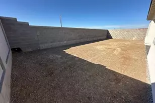 10218 S 21st Dr, Phoenix, AZ 85041 - Photo 29