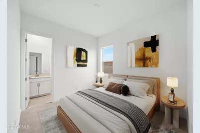 10218 S 21st Drive, Phoenix, AZ 85041 - Photo 13