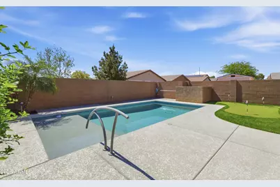 16611 W Shangri La Road, Surprise, AZ 85388 - Photo 19