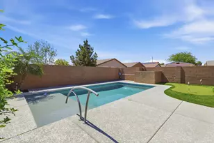 16611 W Shangri La Rd, Surprise, AZ 85388 - Photo 19