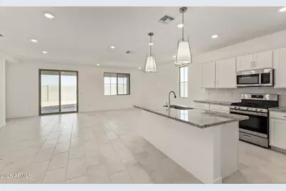 30136 W Palo Brea Way, Buckeye, AZ 85396 - Photo 11