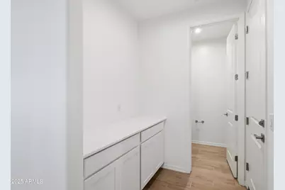 19014 W Stella Avenue, Waddell, AZ 85355 - Photo 9