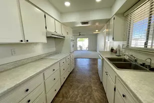 17889 N 99th Dr, Sun City, AZ 85373 - Photo 5