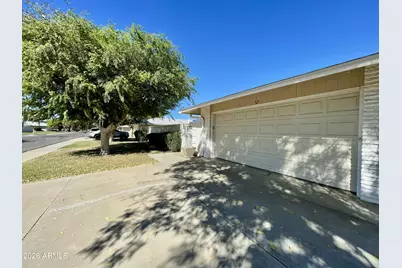 17889 N 99th Drive, Sun City, AZ 85373 - Photo 13