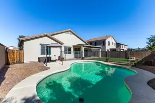 15820 N 164th Ln, Surprise, AZ 85388 - Photo 7