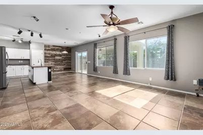 15820 N 164th Lane, Surprise, AZ 85388 - Photo 3