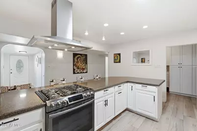 8001 N 5th Avenue, Phoenix, AZ 85021 - Photo 5