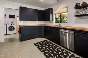 1630 E Solano Dr, Phoenix, AZ 85016 - Photo 13