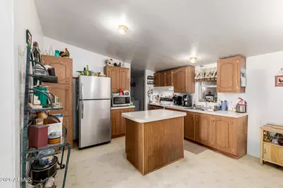 31116 N 231st Avenue, Wittmann, AZ 85361 - Photo 9