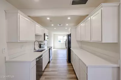 4352 E Grovers Avenue, Phoenix, AZ 85032 - Photo 3