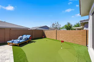 2831 E Robin Ln, Phoenix, AZ 85050 - Photo 51