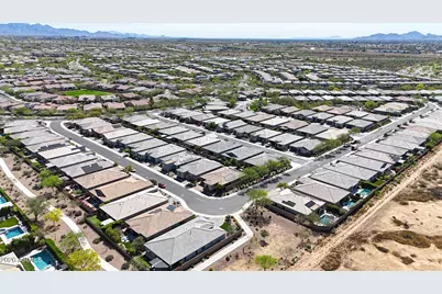 2831 E Robin Lane, Phoenix, AZ 85050 - Photo 71