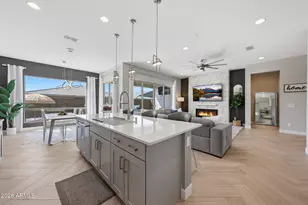 2831 E Robin Ln, Phoenix, AZ 85050 - Photo 19