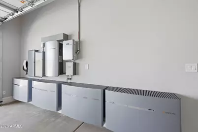 2831 E Robin Lane, Phoenix, AZ 85050 - Photo 43