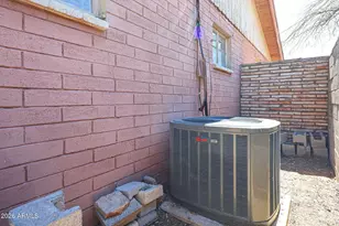 1238 E Almeria Rd, Phoenix, AZ 85006 - Photo 37