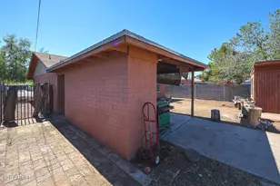 1238 E Almeria Rd, Phoenix, AZ 85006 - Photo 41