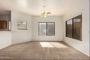 513 W Beautiful Ln, Phoenix, AZ 85041 - Photo 9