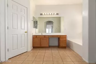 513 W Beautiful Ln, Phoenix, AZ 85041 - Photo 21