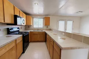 3826 E Eugie Ave, Phoenix, AZ 85032 - Photo 5