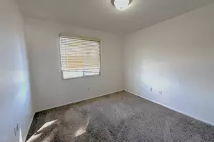 3826 E Eugie Ave, Phoenix, AZ 85032 - Photo 7