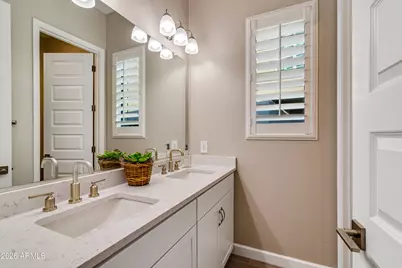 24509 N 24th Way, Phoenix, AZ 85024 - Photo 13