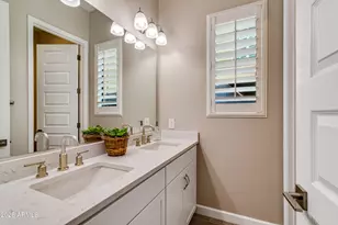 24509 N 24th Way, Phoenix, AZ 85024 - Photo 13