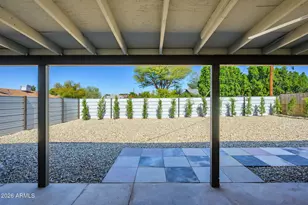 8702 E Monte Vista Rd, Scottsdale, AZ 85257 - Photo 23
