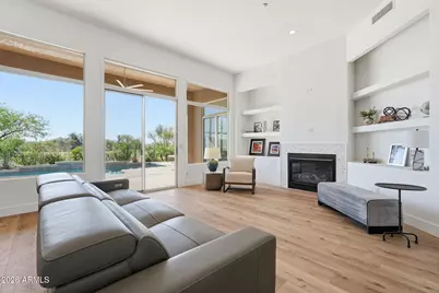9503 E Cavalry Drive, Scottsdale, AZ 85262 - Photo 15