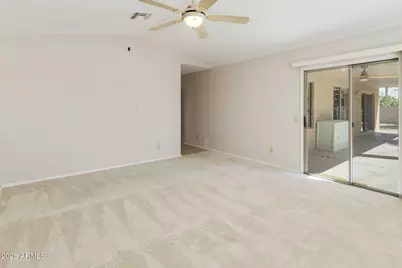 10729 E Coopers Hawk Drive, Sun Lakes, AZ 85248 - Photo 15