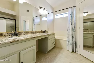 10729 E Coopers Hawk Drive, Sun Lakes, AZ 85248 - Photo 17