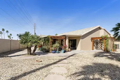 10729 E Coopers Hawk Drive, Sun Lakes, AZ 85248 - Photo 31
