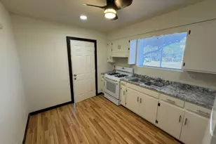 860 E 13th St, Douglas, AZ 85607 - Photo 3