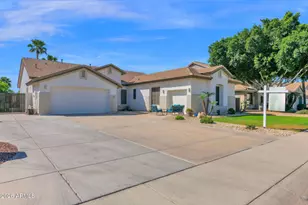 7965 W Robin Ln, Peoria, AZ 85383 - Photo 49