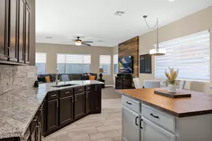 7965 W Robin Ln, Peoria, AZ 85383 - Photo 15