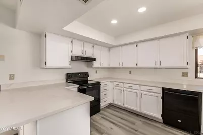 7608 W McRae Way, Glendale, AZ 85308 - Photo 7