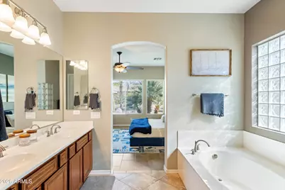 19210 W Oregon Avenue, Litchfield Park, AZ 85340 - Photo 35