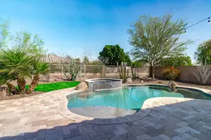 19210 W Oregon Ave, Litchfield Park, AZ 85340 - Photo 17