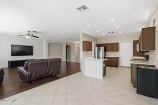 7575 W Tierra Buena Ln, Peoria, AZ 85382 - Photo 13