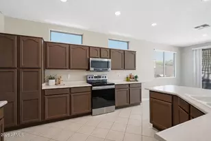 7575 W Tierra Buena Ln, Peoria, AZ 85382 - Photo 17