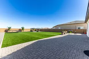 8319 N 186th Ave, Waddell, AZ 85355 - Photo 45