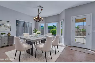 13803 W Watson Lane, Surprise, AZ 85379 - Photo 15