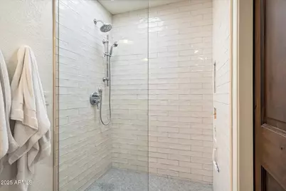 9249 N 40th Street, Phoenix, AZ 85028 - Photo 17