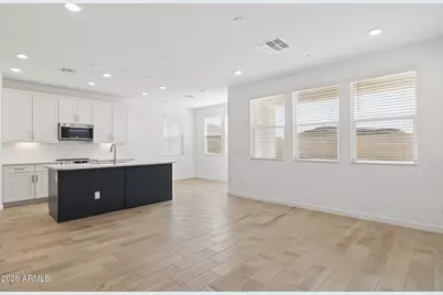 11874 W Burnside Trail, Peoria, AZ 85383 - Photo 5